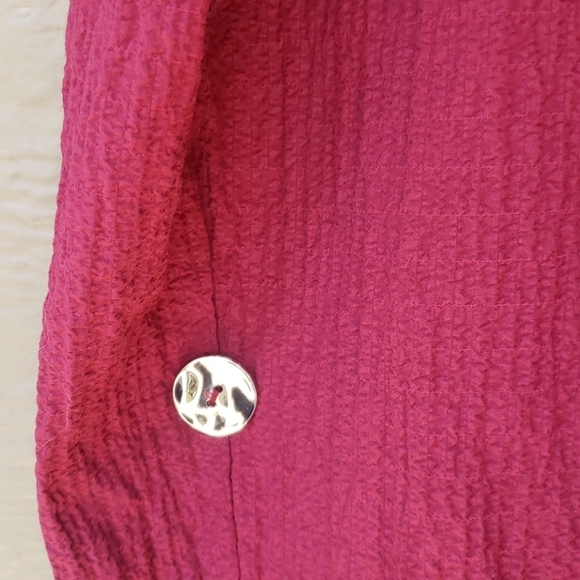 Jm Collection Side-Button Textured Capris XXL - Picture 3 of 7